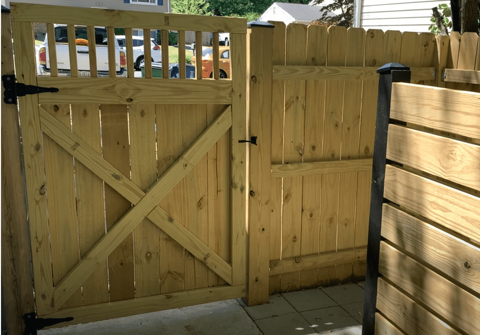 How to build a wood fence door